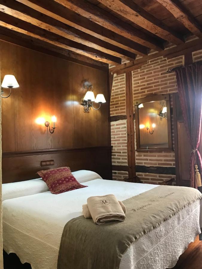 Hospederia Casa De Cisneros Hotel Toledo Bagian luar foto