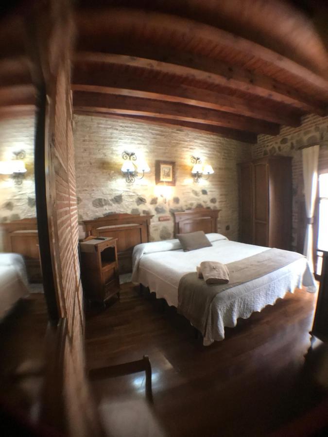 Hospederia Casa De Cisneros Hotel Toledo Bagian luar foto