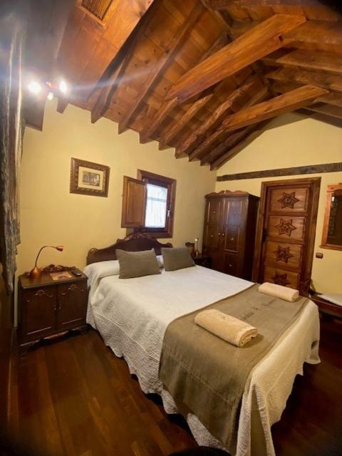 Hospederia Casa De Cisneros Hotel Toledo Bagian luar foto