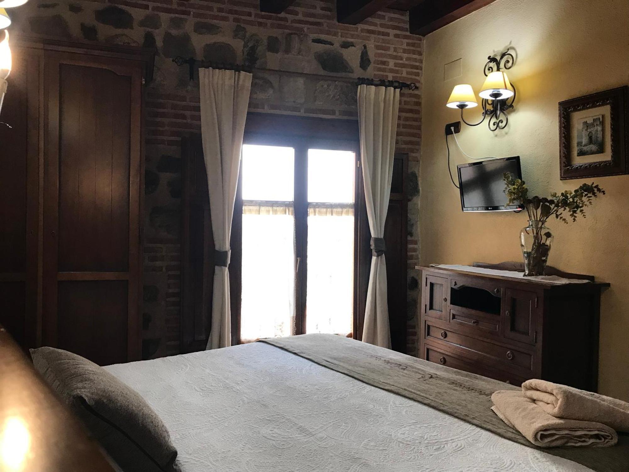 Hospederia Casa De Cisneros Hotel Toledo Bagian luar foto