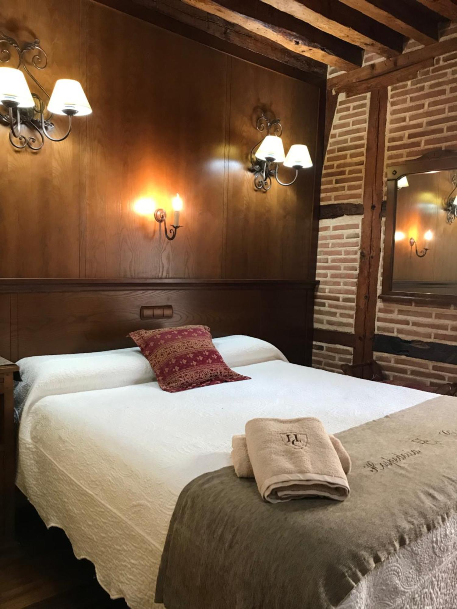 Hospederia Casa De Cisneros Hotel Toledo Bagian luar foto