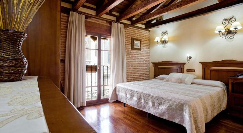 Hospederia Casa De Cisneros Hotel Toledo Bagian luar foto